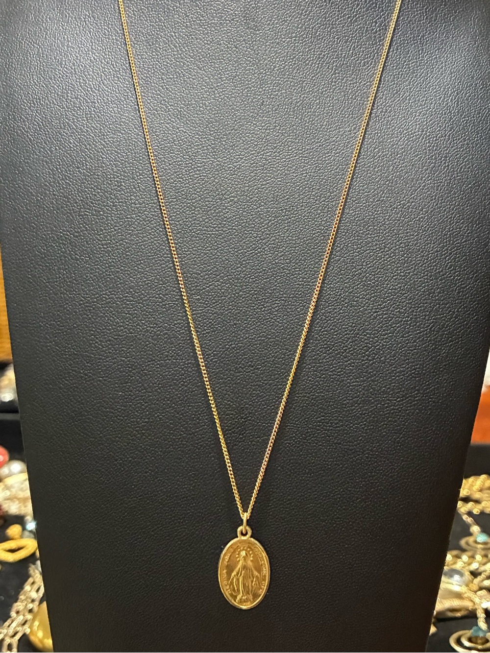 Vintage Gold Filled Virgin Mary Medallion Pendant Necklace